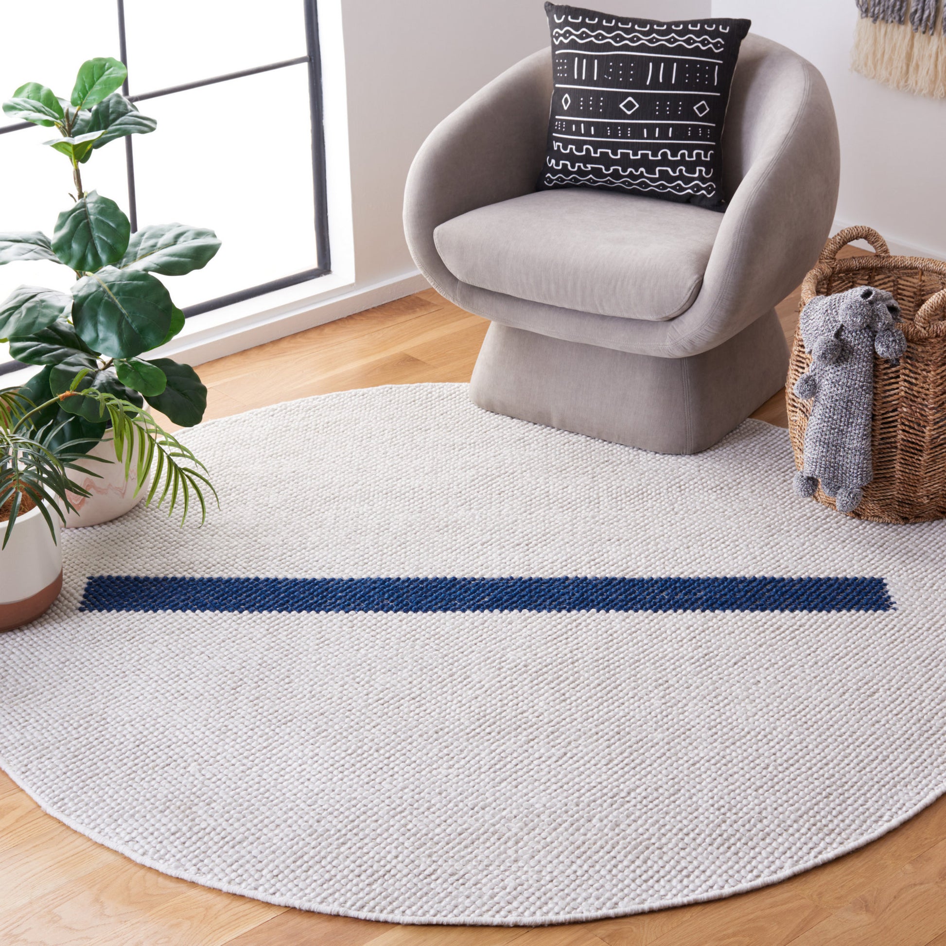 Safavieh Natura Nat324N Ivory/Navy Area Rug