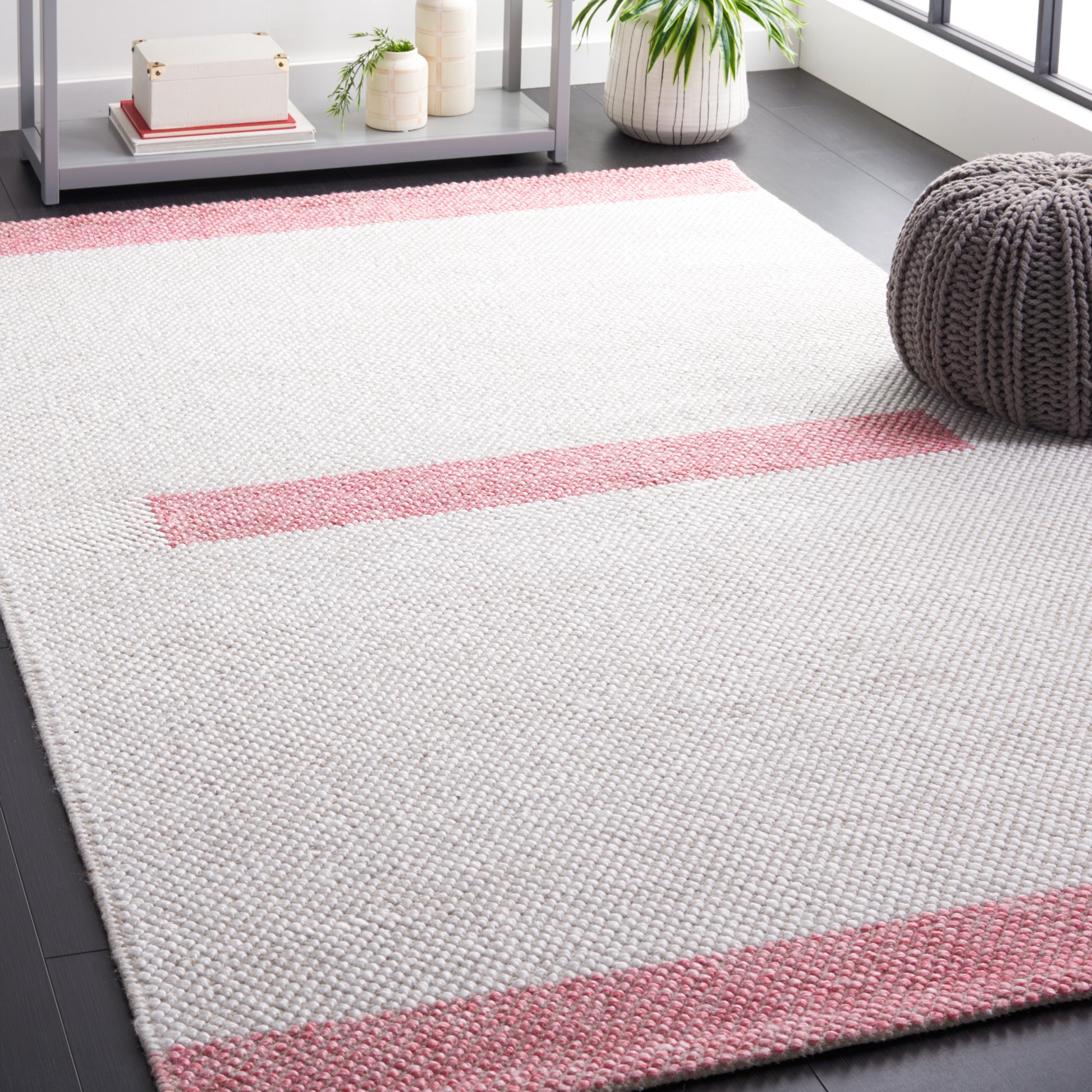 Safavieh Natura Nat324U Ivory/Pink Area Rug