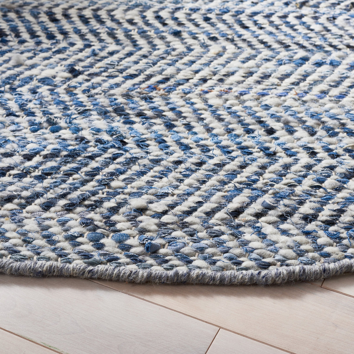 Safavieh Natura Nat346L Blue/Light Grey Rug.