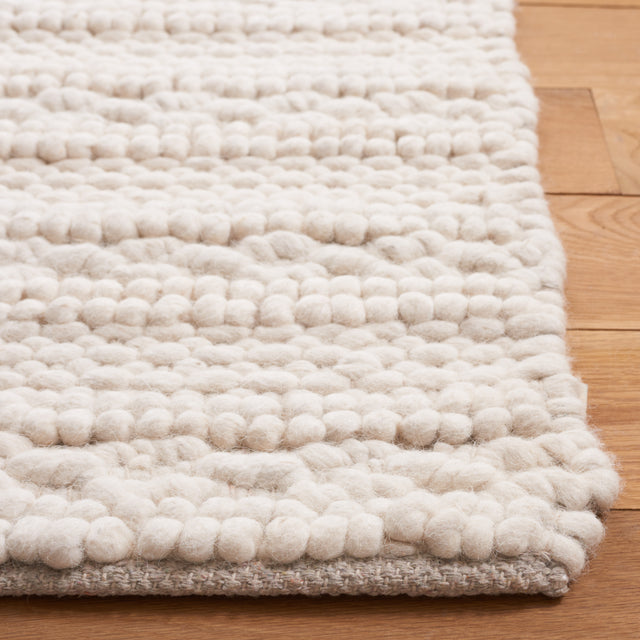 Safavieh Natura Nat714A Ivory Rug.