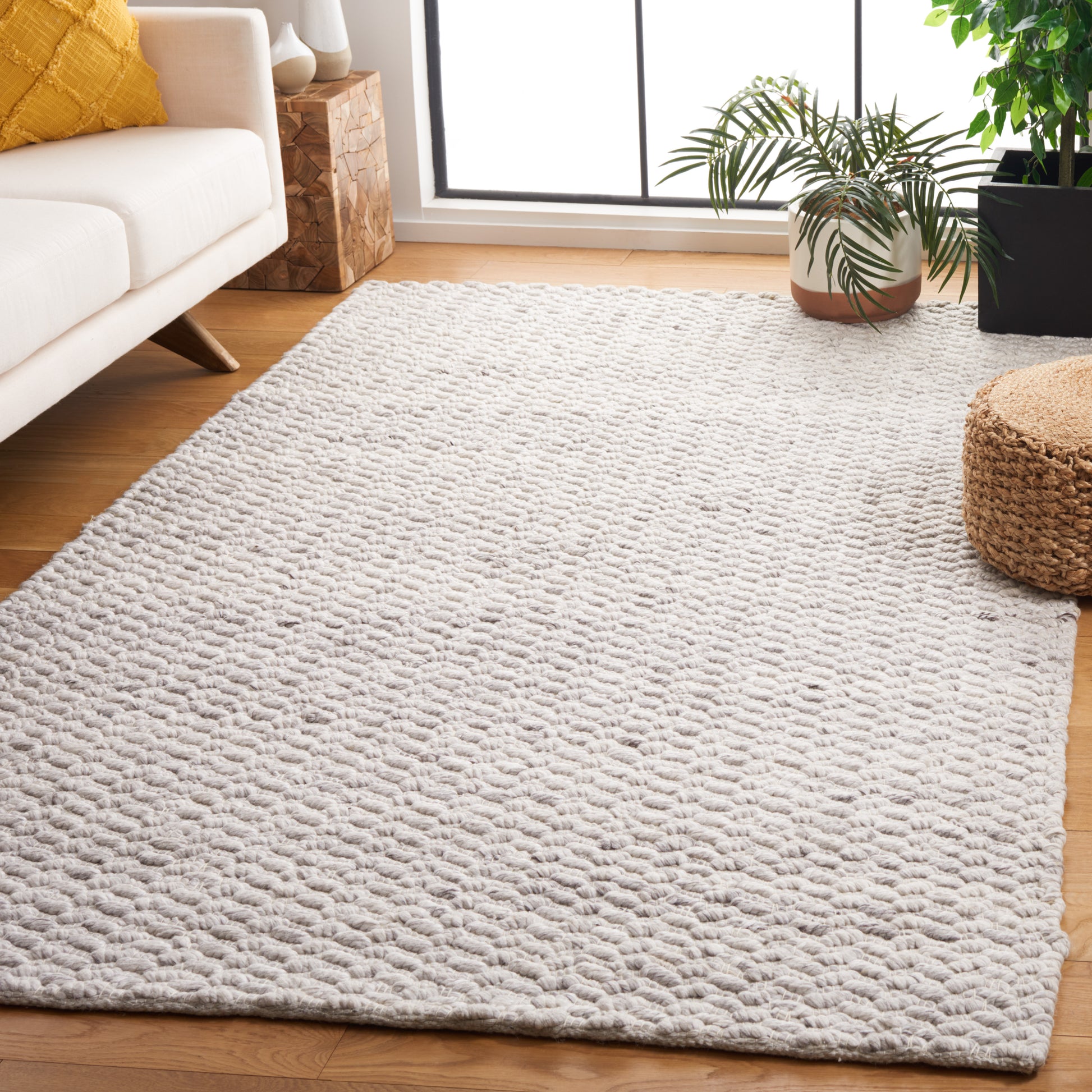 Safavieh Natura Nat715G Silver Area Rug