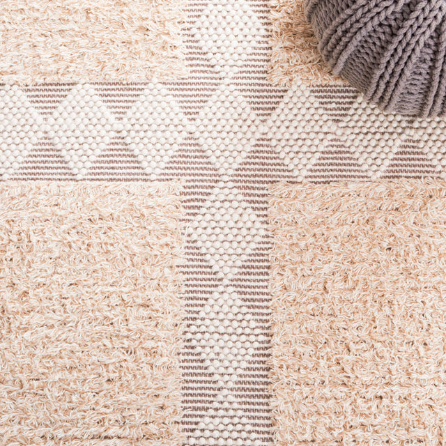 Safavieh Natura Nat722B Beige/Ivory Rug.