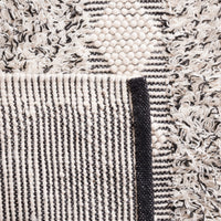 Safavieh Natura Nat722Z Black/Ivory Area Rug