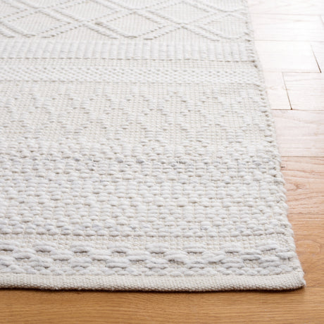 Safavieh Natura Nat934A Ivory Rug.