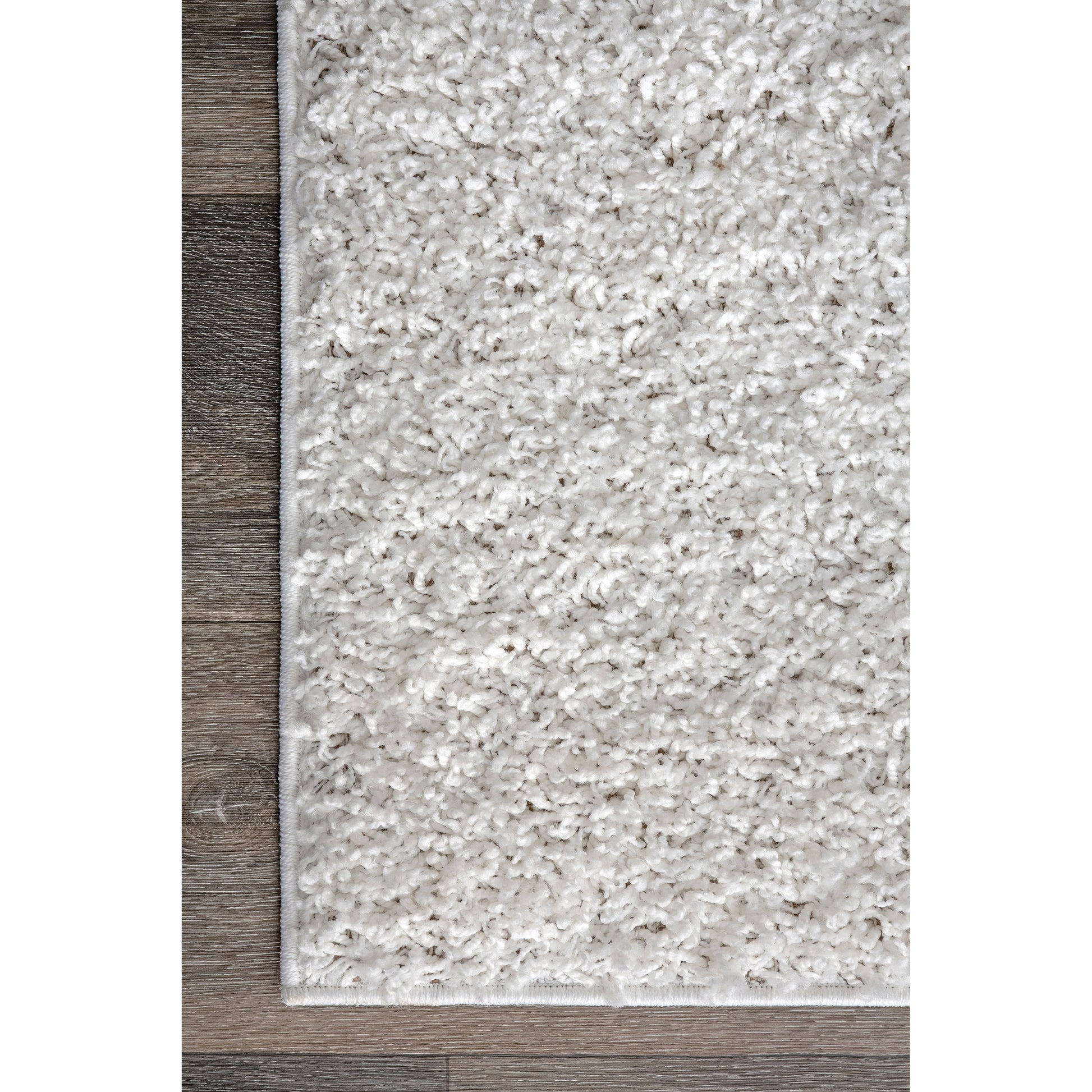 Nuloom Haisley Casual Shag Ozus01A White Area Rug