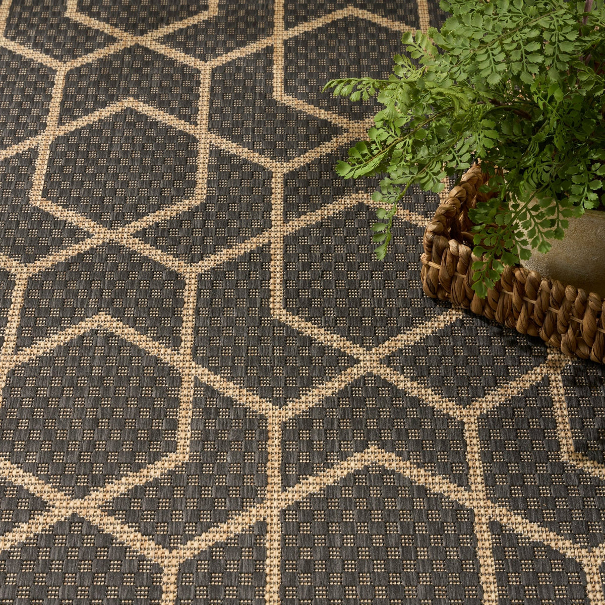 Nourison Horizon Indoor/Outdoor HOZ01 Charcoal Contemporary Area Rugs