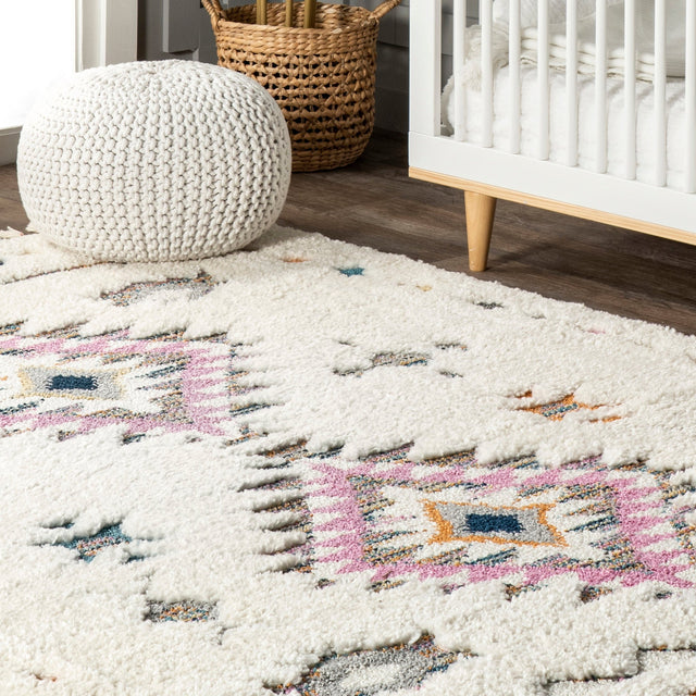 Nuloom Jocelyn Tribal Njo2983C White Rug - Nuloom - ozot01a - 203