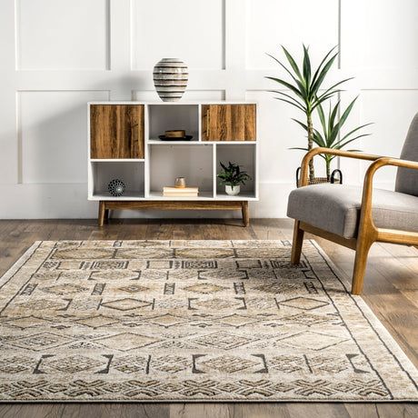 Nuloom Maryanne Aztec Nma3261A Beige Rug.