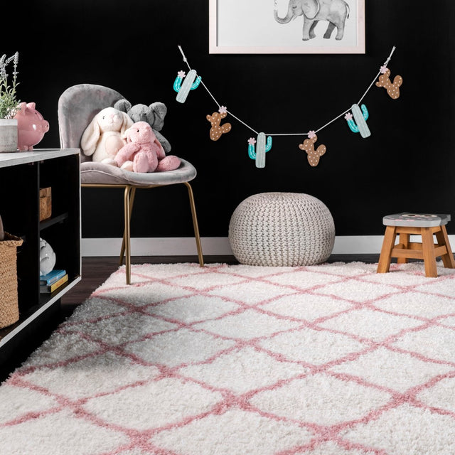 Nuloom Nelda Trellis Kids Nne2915A Baby Pink Rug.