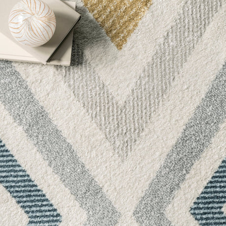 Nuloom Neveah Chevron Nne1922A Beige Rug.