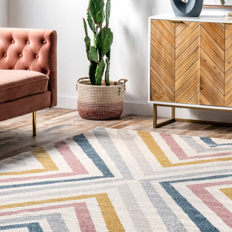 Nuloom Neveah Chevron Nne1922A Beige Rug.