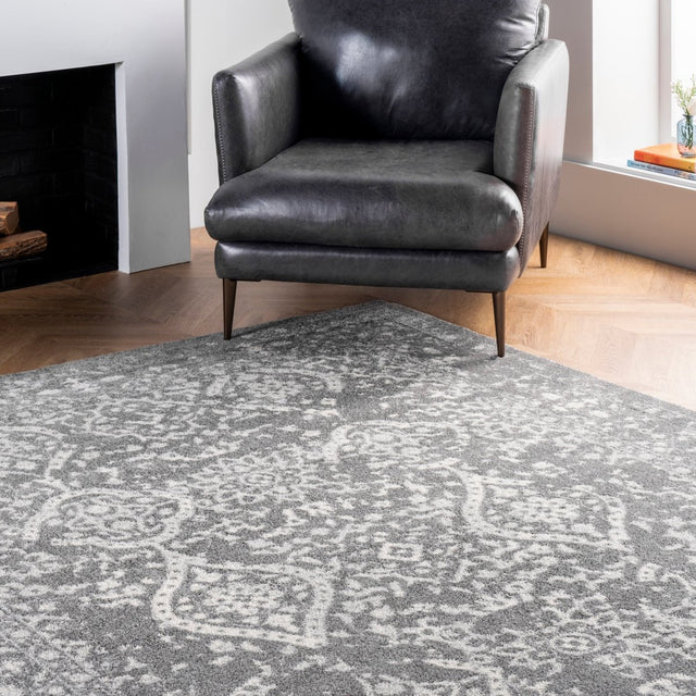 Nuloom Odell Vintage Nod3127E Silver Rug.