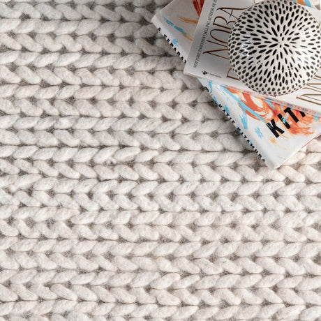 Nuloom Penelope Cb01 Off White Rug.