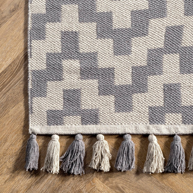 Nuloom Priya Chevron Npr2787A Gray Rug.