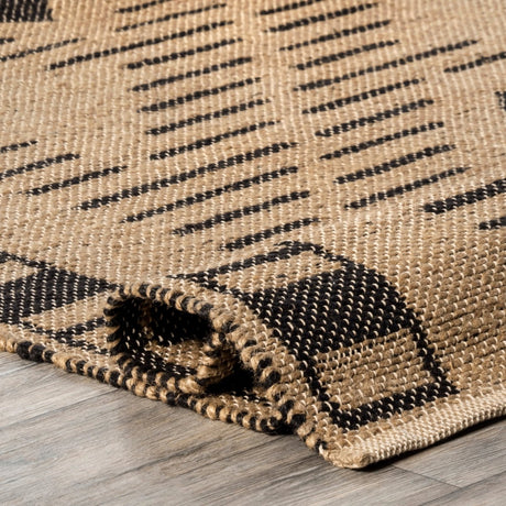 Nuloom Ranae Tribal Zigzag Nra3507A Natural Rug.