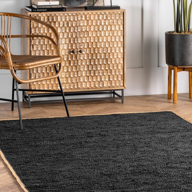 Nuloom Sabby Leather Nsa3290A Black Rug.