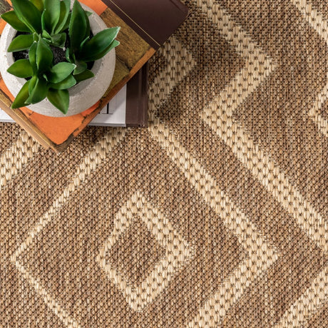 Nuloom Sammi Trellis Nsa1782A Beige Rug.