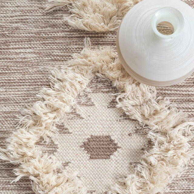 Nuloom Savannah Moroccan Nsa3319A Beige Rug.