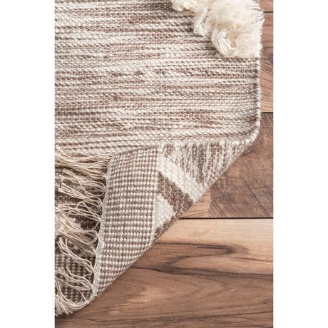 Nuloom Savannah Moroccan Nsa3319A Beige Rug.