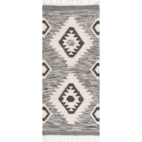 Nuloom Savannah Moroccan Nsa3319B Black Rug.