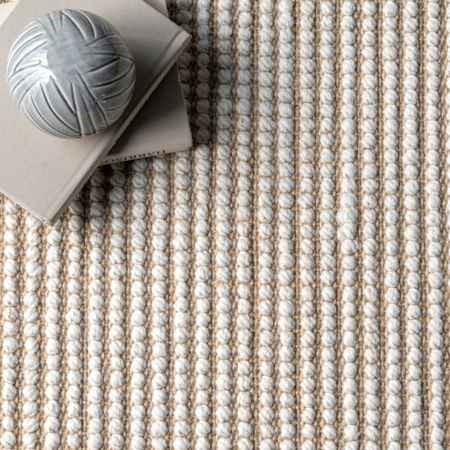 Nuloom Selma And Stripe Nse2779A Ivory Rug.