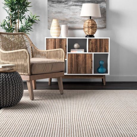 Nuloom Selma And Stripe Nse2779A Ivory Rug.