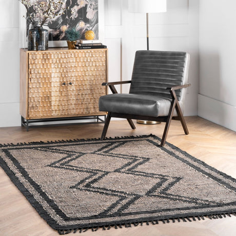 Nuloom Sloane Leather Nsl3293A Natural Rug.