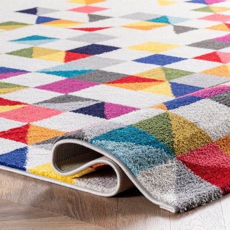 Nuloom Takisha Triangle Nta1676A Multi Rug.