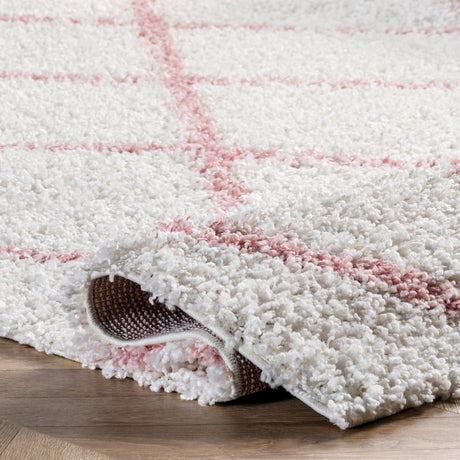 Nuloom Tess Moroccan Nte2947C Pink Rug.