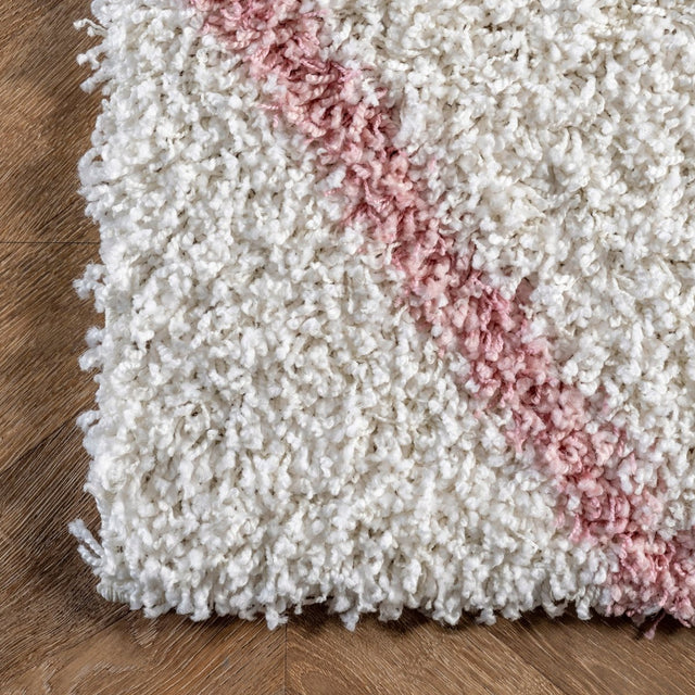 Nuloom Tess Moroccan Nte2947C Pink Rug.