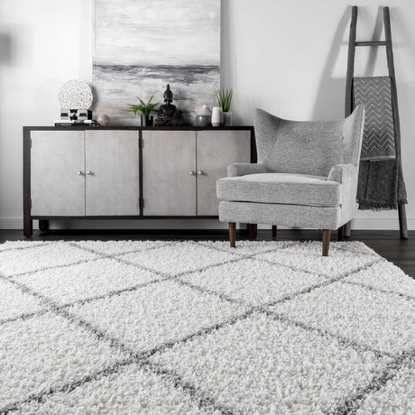 Nuloom Tess Moroccan Nte2947D White Rug.