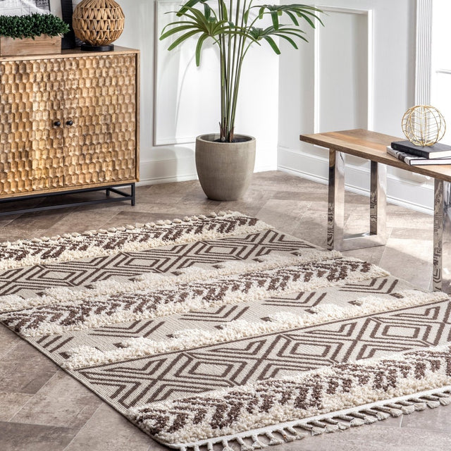 Nuloom Zuri Banded Tribal Nzu1832A Brown Rug.