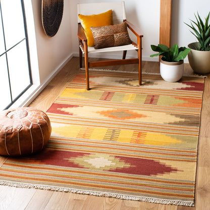 Safavieh Navajo Kilim Nvk177A Red / Multi Rugs