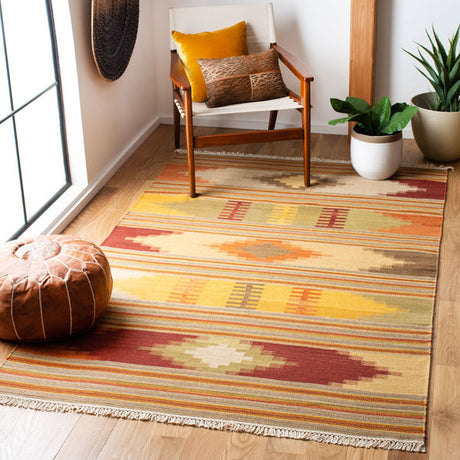 Safavieh Navajo Kilim Nvk177A Red / Multi Rugs.