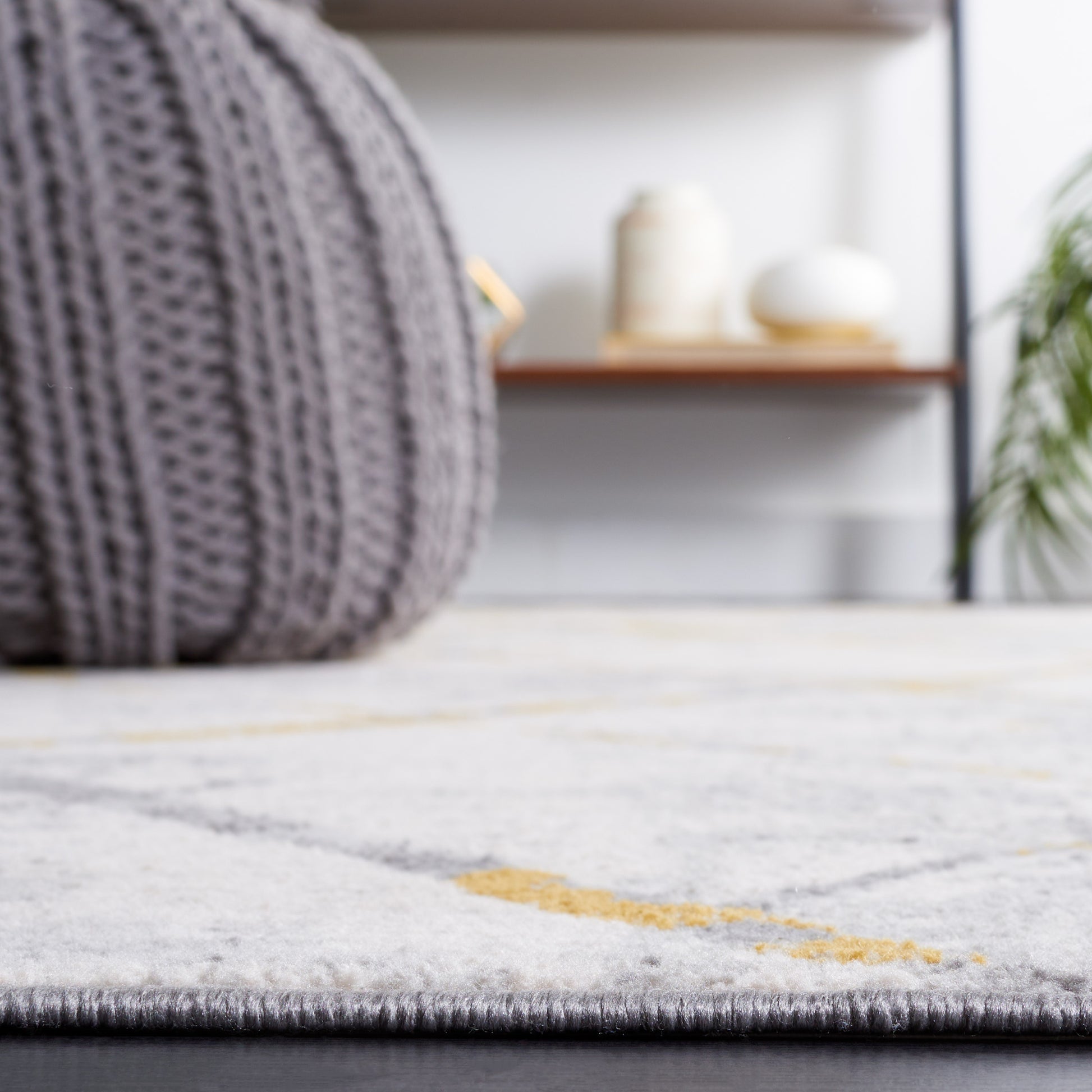 Safavieh Odyssey Ody810G Grey/Gold Area Rug