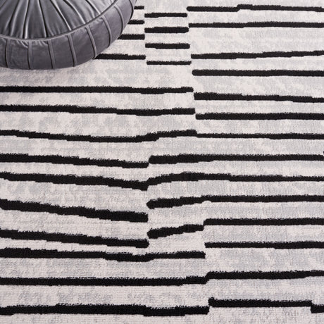 Safavieh Odyssey Ody814F Grey/Black Rug.