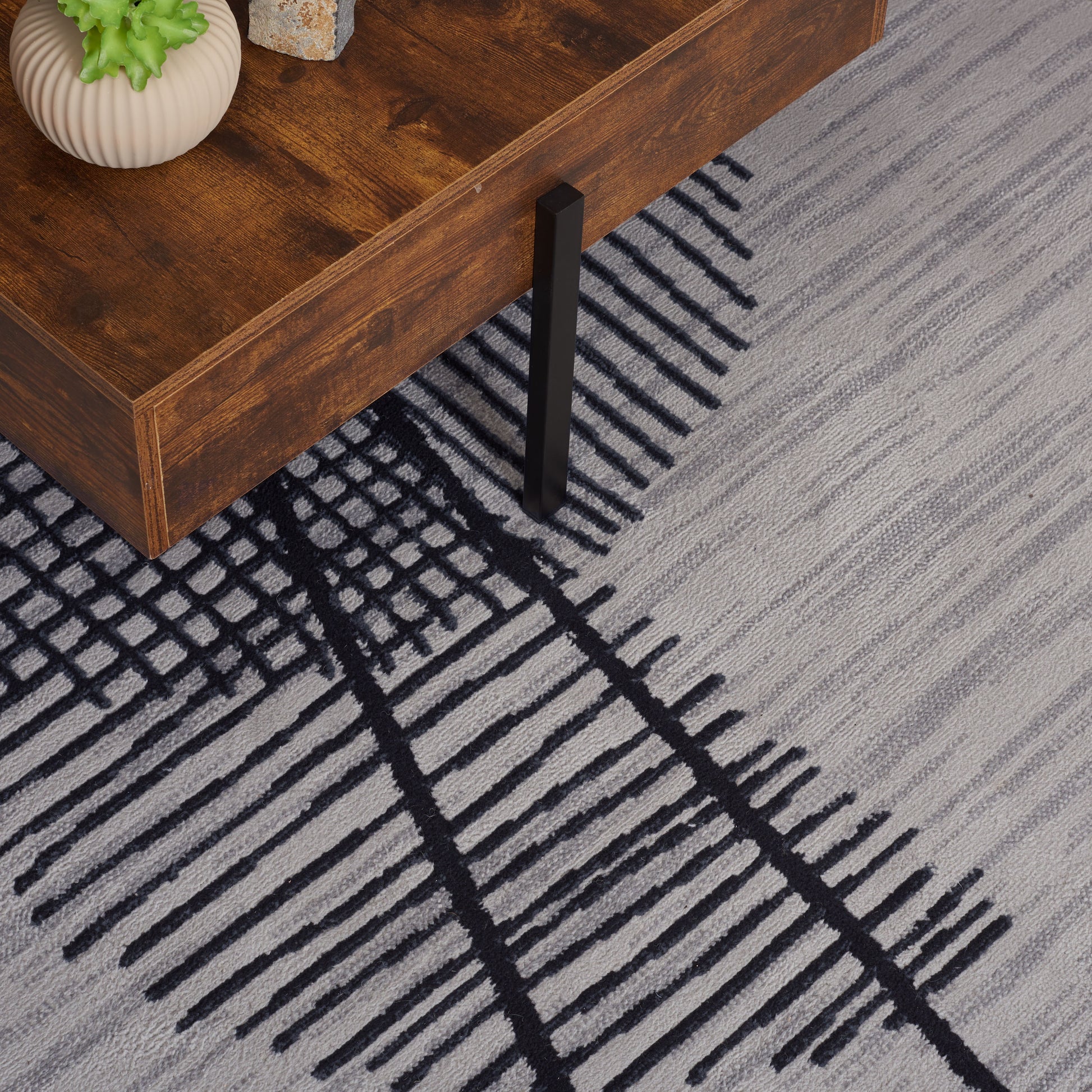 Safavieh Odyssey Ody830F Grey/Black Area Rug