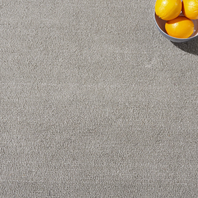 Safavieh Outdoor Micro-Loop Omp101F Grey Rug.