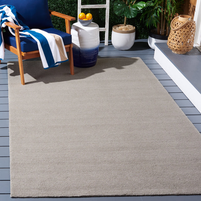 Safavieh Outdoor Micro-Loop Omp101F Grey Rug.