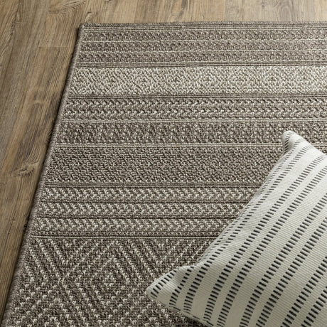 Oriental Weavers Sphinx Caicos Ca06A Grey/ Grey Rug.