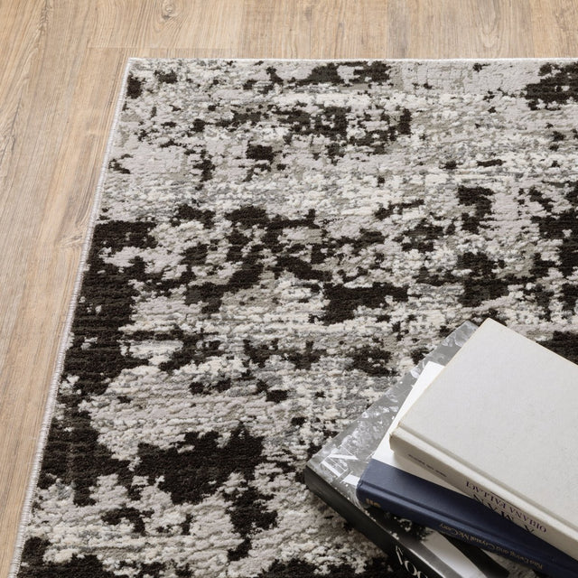 Oriental Weavers Sphinx Caravan 4153Q Grey/ Black Rugs.
