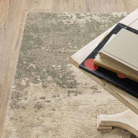 Oriental Weavers Sphinx Carson 0734D Beige/ Grey Rugs.