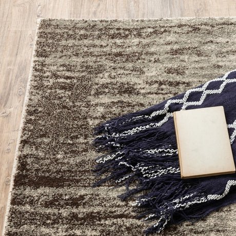 Oriental Weavers Sphinx Carson 0735A Beige/ Grey Rugs.