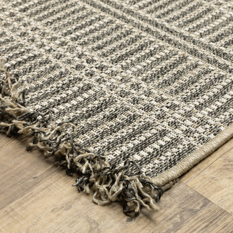 Oriental Weavers Sphinx Gillian 163J4 Beige/ Black Rug.