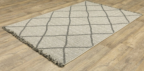 Oriental Weavers Sphinx Gillian 4926A Beige/ Black Rug.