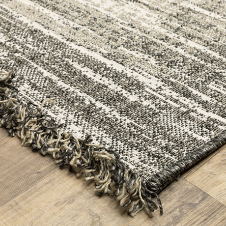 Oriental Weavers Sphinx Gillian 502J4 Beige/ Black Rug.