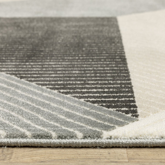 Oriental Weavers Sphinx Raylan Ray07 Ivory/ Black Rug.