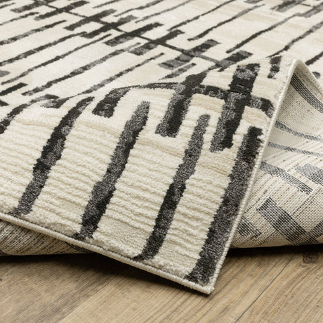 Oriental Weavers Sphinx Raylan Ray11 Ivory/ Black Rug.