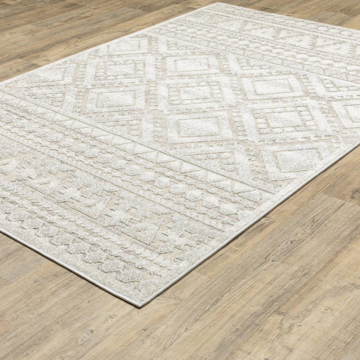 Oriental Weavers Sphinx Tangier Tan01 Beige/ Ivory Rug.
