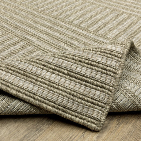 Oriental Weavers Sphinx Tortuga Tr02A Beige/ Black Rug.